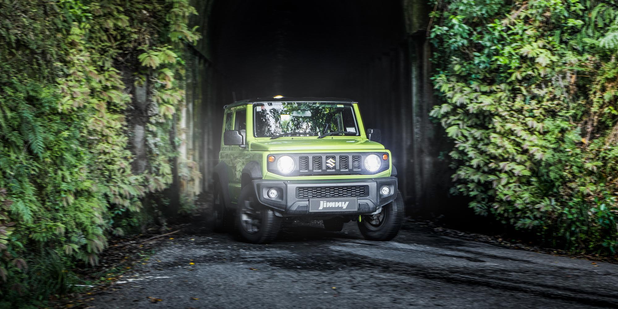 Jimny-Suzuki_Forgotten-World-Highway_By-Johnny-Hendrikus_2022[2].jpg