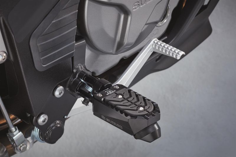 Footrest, Wider Off Road - V-STROM DL650